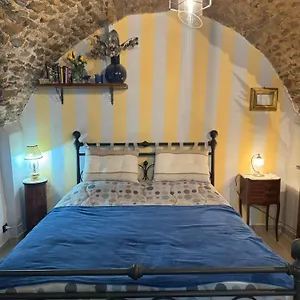casa-nina.hotelitalianriviera.com/